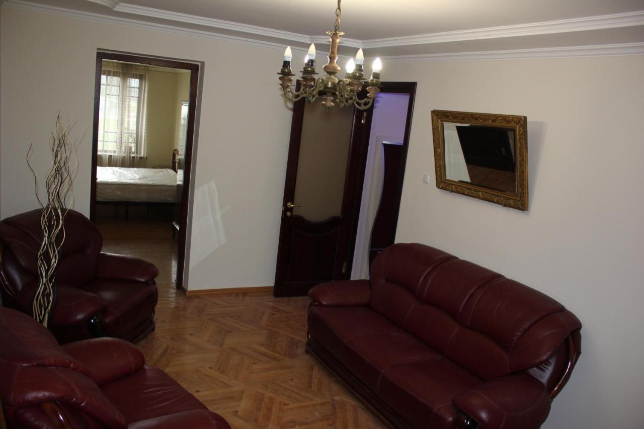Chekin Imereti Kutaisi Exterior photo